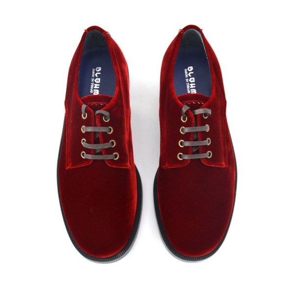 BLOHM /// VELVET POST Cherry Red 02