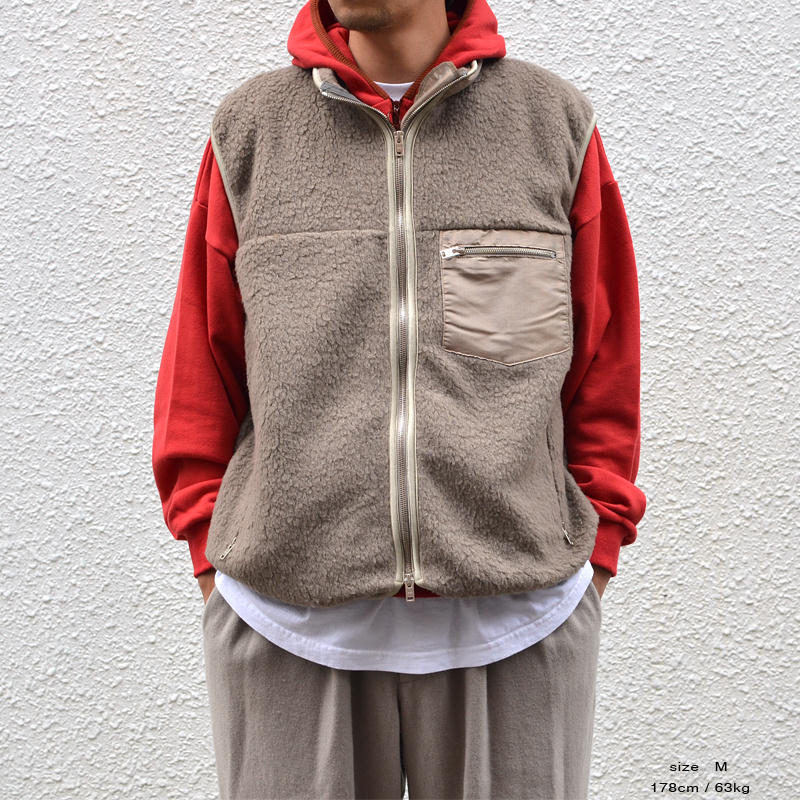 ents. (Camel Boa Fleece Vest Taupe) 通販 ｜ SUPPLY TOKYO online store