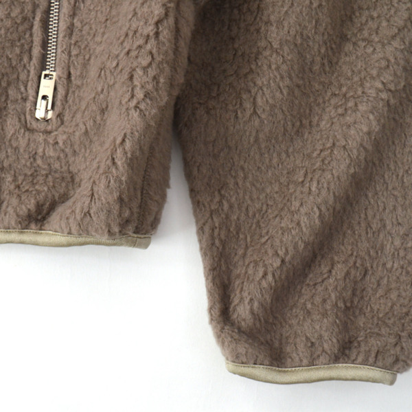 ents. /// Camel Boa Fleece Jacket Taupe 03