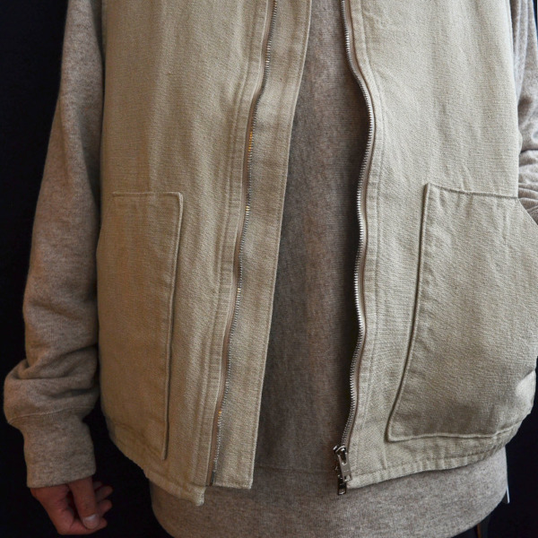 ents. /// Silk Work VEST 05