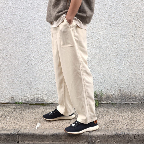 COMFORTABLE REASON /// Pique Baker Slacks Cream 04