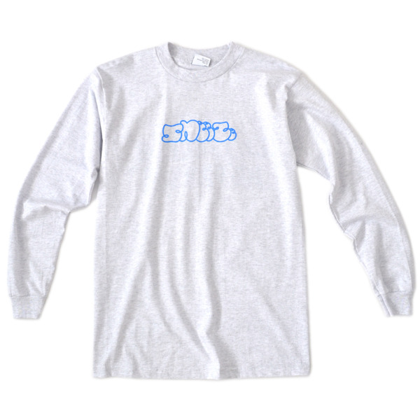 Sneeze Magazine /// LIBERTE LONGSLEEVE Ash 01