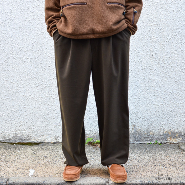 HEALTH /// EASY PANTS #6 Dark brown 04