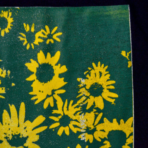 Miracle Seltzer /// Green + Yellow Daisy S/S Black 03