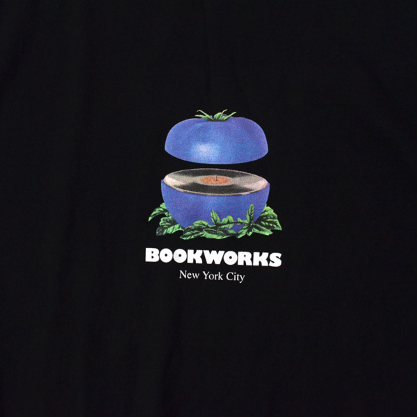 BOOK WORKS /// We Say Tomato Tee Black 02