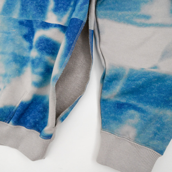 Sasquatchfabrix. /// CYANOTYPES SWEAT HOODIE Light Gray × Cyanotype 03