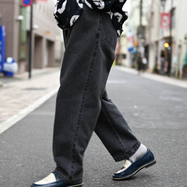 COMFORTABLE REASON /// Rodeo Color Slacks Black 07