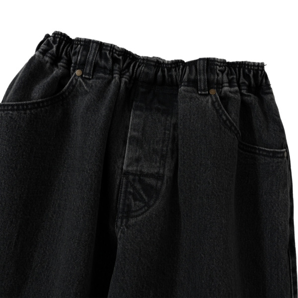 COMFORTABLE REASON /// Rodeo Color Slacks Black 02