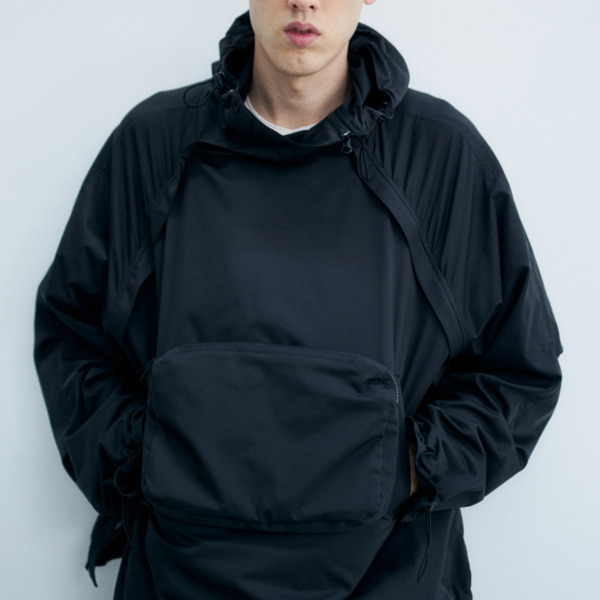 P A C S /// SAC PAC ANORAK LL BLACK 07