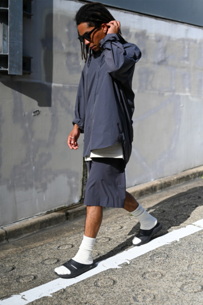 S/N WALK SHORTS 03