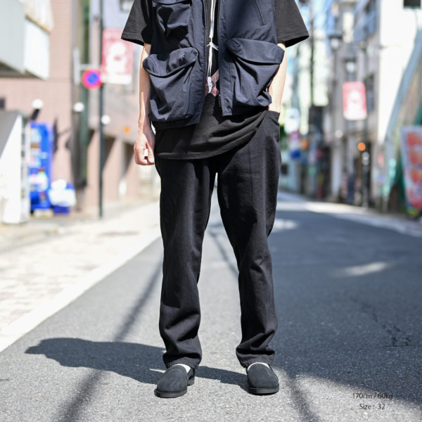 gourmet jeans /// 1 TUCK STRAIGHT Black 08