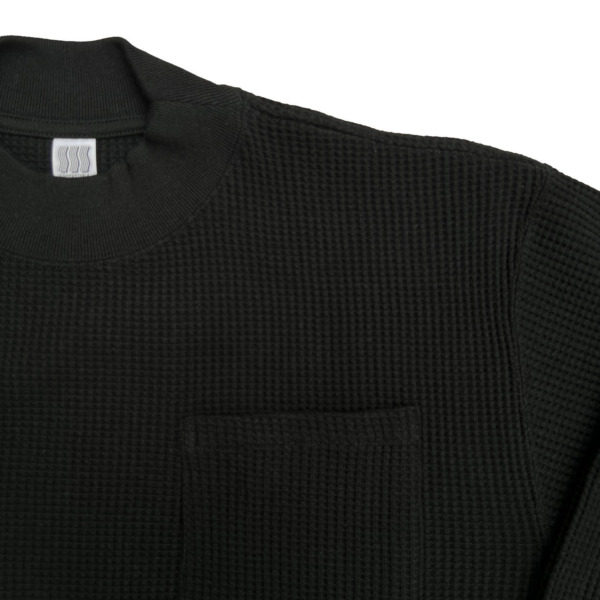 COMFORTABLE REASON /// Big Waffle Mock Neck Black 02