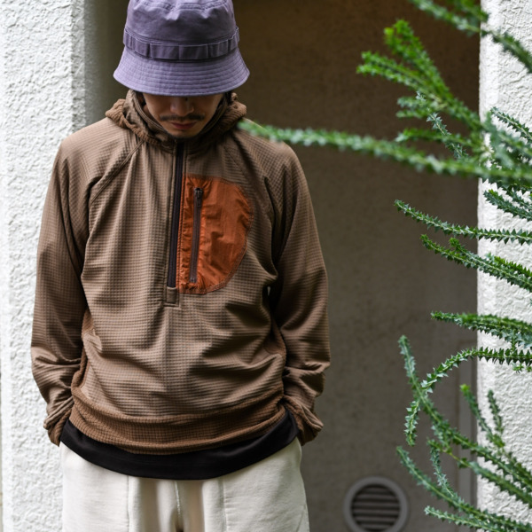 tone /// POLARTEC HALF ZIP HOODED SHIRT Brown 05