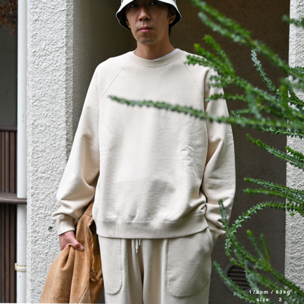 tone /// RAGLAN CREW NECK SWEAT Beige 04