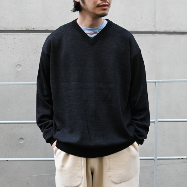 crepuscule × SUPPLY /// Merino Wool V-neck Knit C.Gray 013