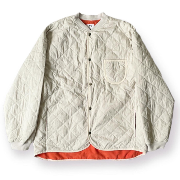 P A C S /// REVERSIBLE QUILTING JACKET Gray 01