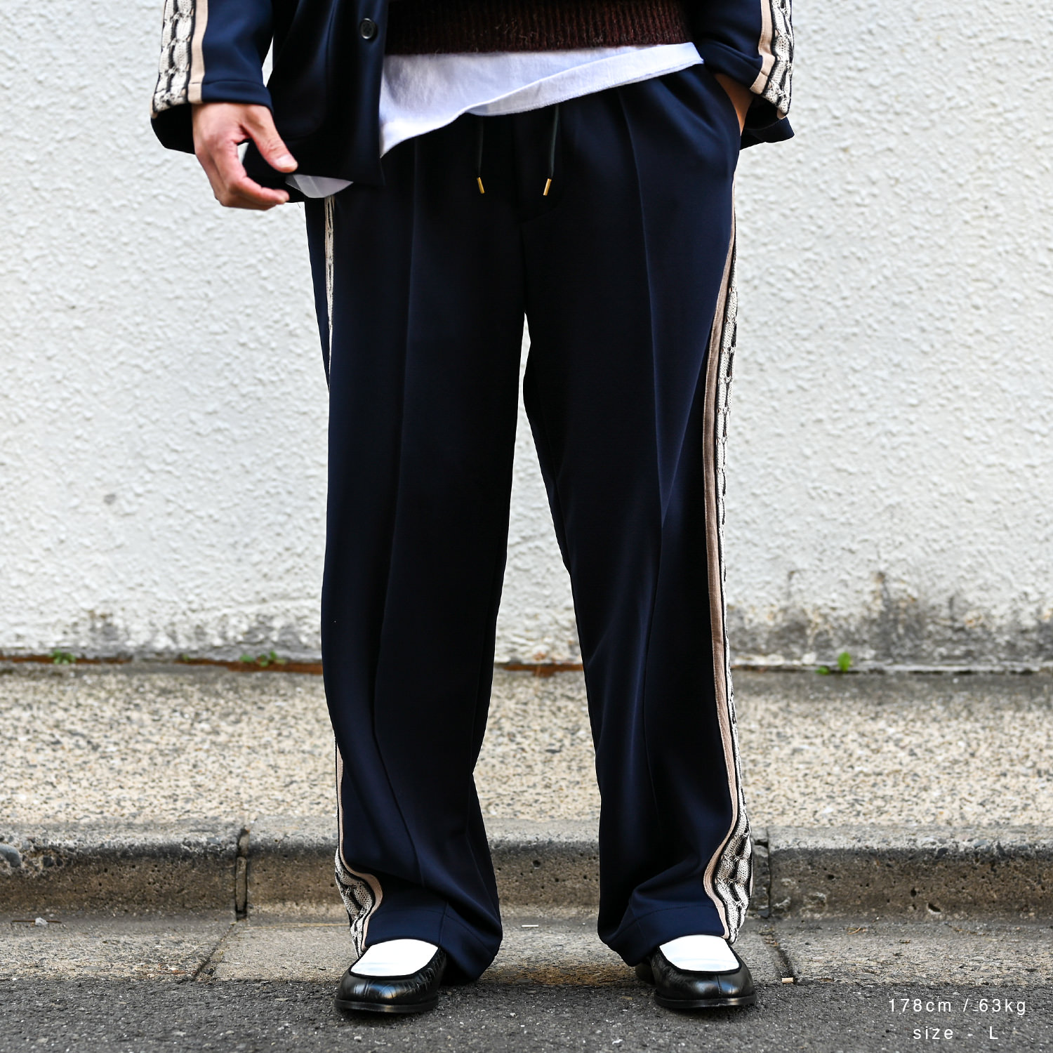 Sasquatchfabrix. TRACK PANTS Navyメンズ