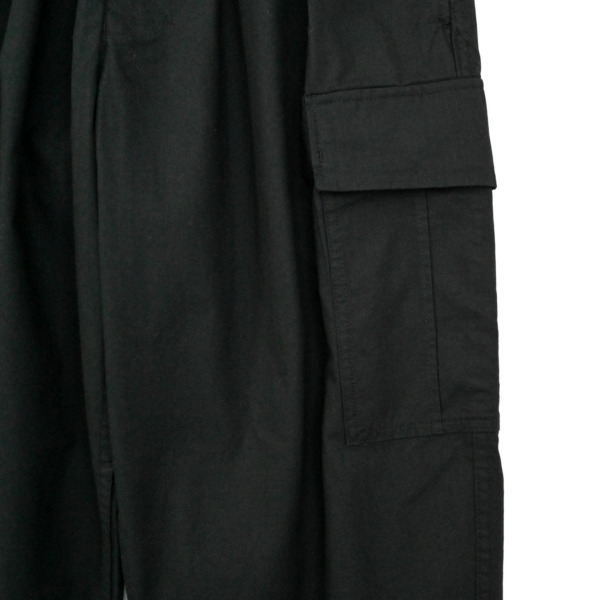 COMFORTABLE REASON /// Fatigue Cargo Slacks Black 04