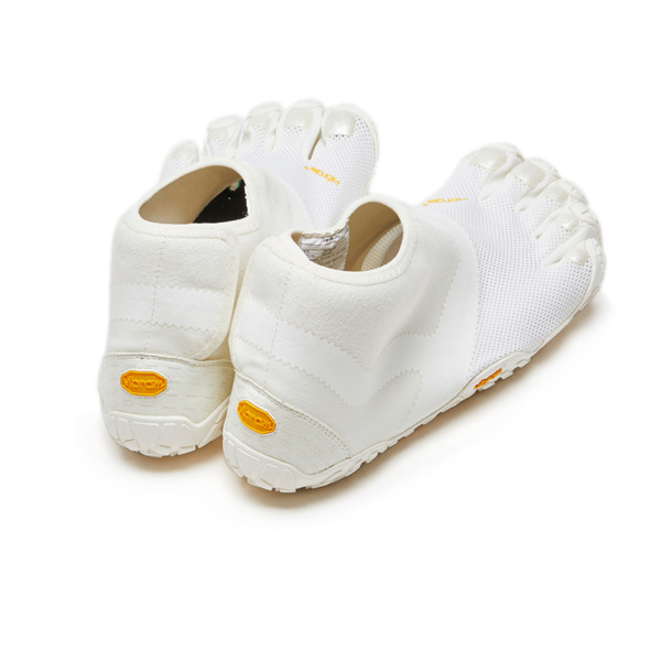 SUICOKE x Midorikawa /// Vibram FiveFingers Light Ivory x Light Ivory 03