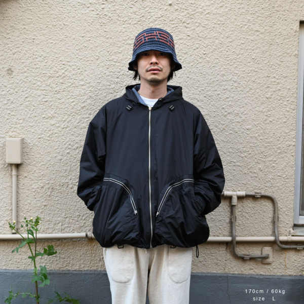 NOROLL /// SWITCH PARKA Black × Blue 011