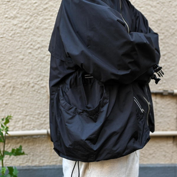 NOROLL /// SWITCH PARKA Black × Blue 012