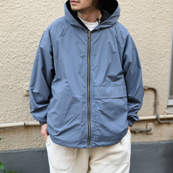 NOROLL /// SWITCH PARKA Black × Blue 014