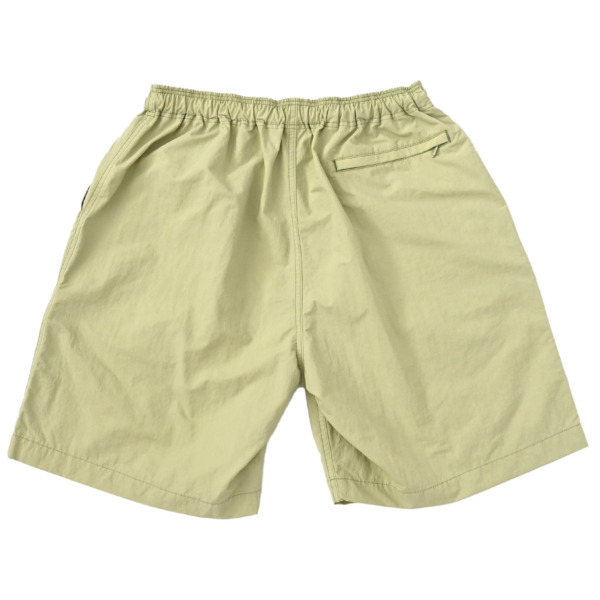 COMFORTABLE REASON /// Active Shorts Pistachio 02