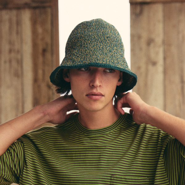 COMFORTABLE REASON /// Crochet Hat 011