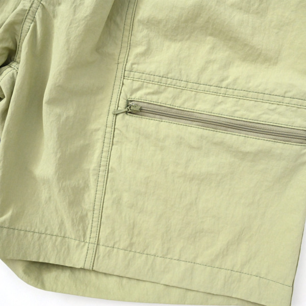 COMFORTABLE REASON /// Active Shorts Pistachio 03