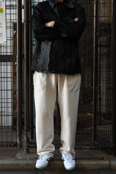 #26 tone × SUPPLY BASIC SWEAT PANTS 02