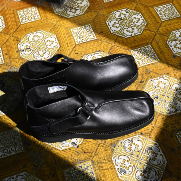 HOMELESS TAILOR /// GIBBS SHOES Black 010