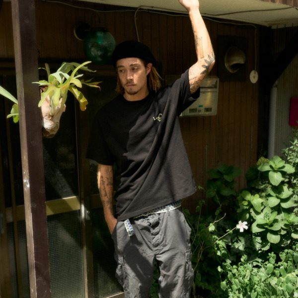 adan /// Vacation Tee Black 07