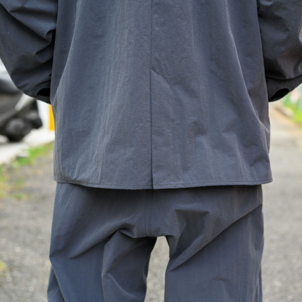 NOROLL /// MUKAVA JACKE Charcoal 010