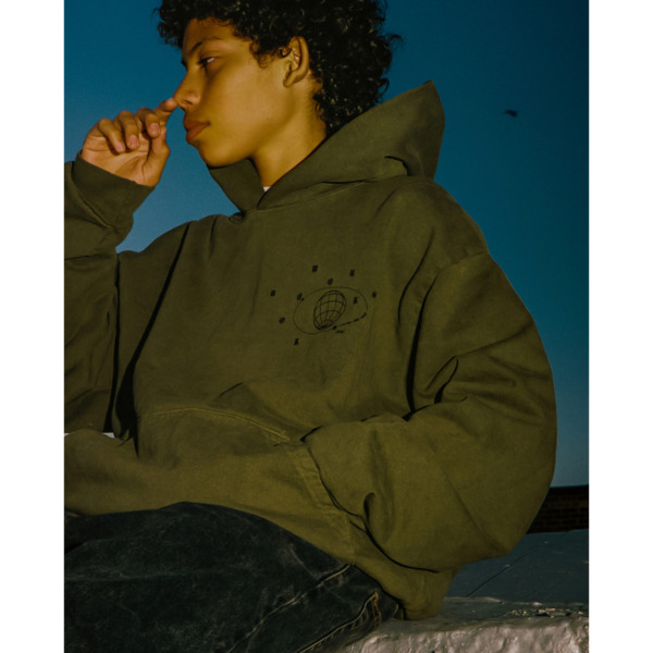BOOK WORKS X (UN) PROJECTS /// THINK TWICE HOODY Army Green 06