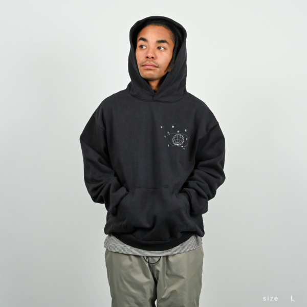BOOK WORKS X (UN) PROJECTS /// THINK TWICE HOODY Black 08