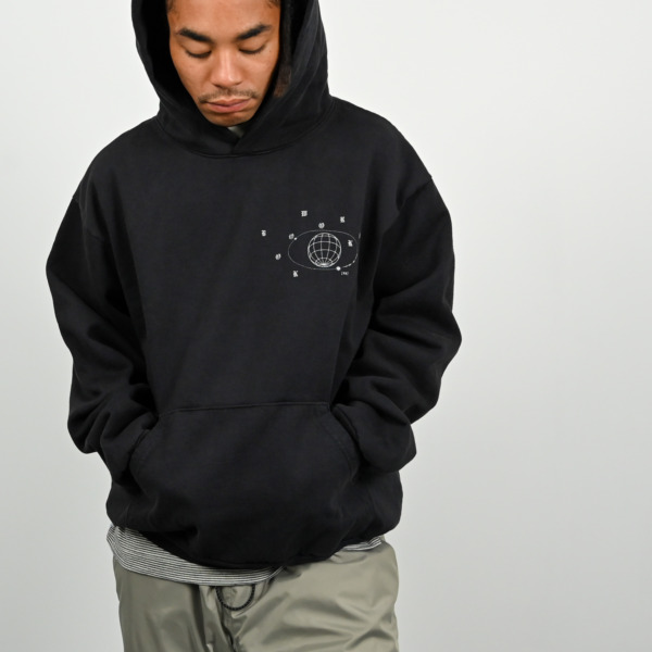 BOOK WORKS X (UN) PROJECTS /// THINK TWICE HOODY Black 010