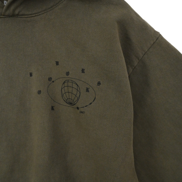 BOOK WORKS X (UN) PROJECTS /// THINK TWICE HOODY Army Green 03