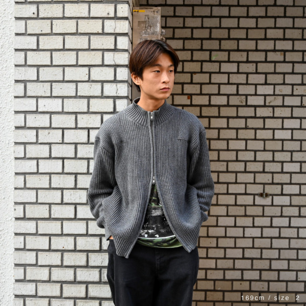 P A C S /// Zip Up Cardigan Gray 05