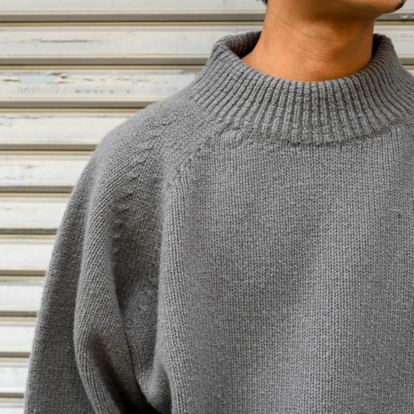 crepuscule /// W/G Moc Neck L/S Gray 05