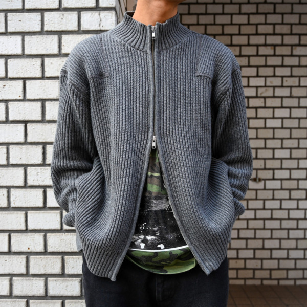 P A C S /// Zip Up Cardigan Gray 06