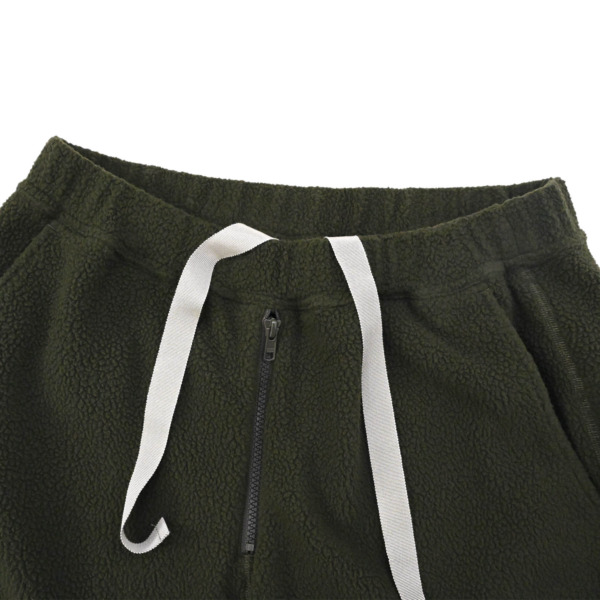 Better Gift Shop × SUPPLY /// Polartec Fleece Pants Olive 03