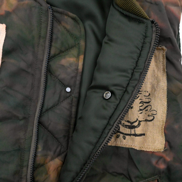 Sasquatchfabrix. /// FLIGHT VEST THE DOVE OF PEACE The Dye 04