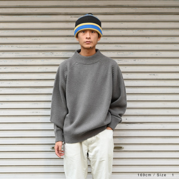 crepuscule /// W/G Moc Neck L/S Gray 04
