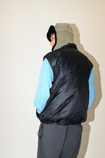 Nylon Puffer Vest 02