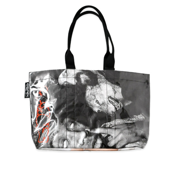 Sneeze Magazine /// SNEEZE × XO GOGO TOTE BAG Vol.1 01
