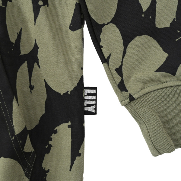 LILY PAD /// BUSYMAN GOES TO COLLEGE THE HOODIE Camo 03