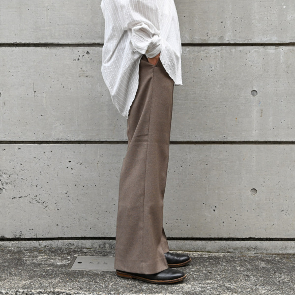 Sasquatchfabrix. /// SEMI FLARE SILHOUETTE SLACKS L/Brown 08