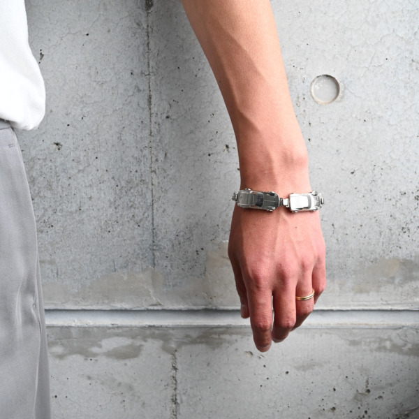 Midorikawa /// SPORTS CAR BRACELET 06