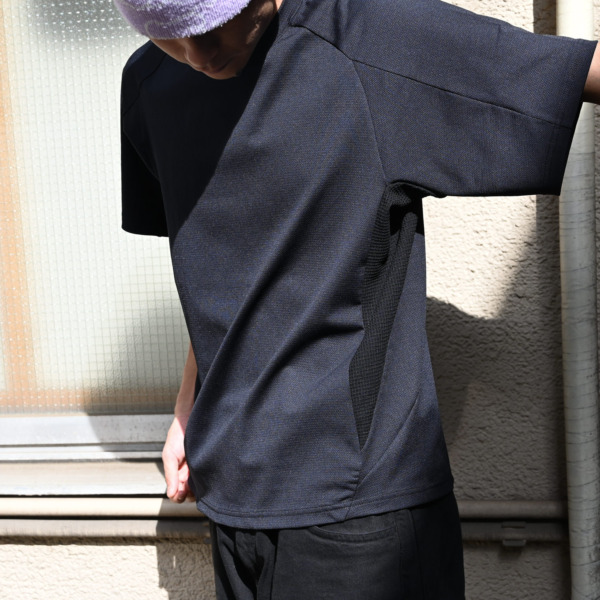 P A C S /// Athletic Tshirts Black 07