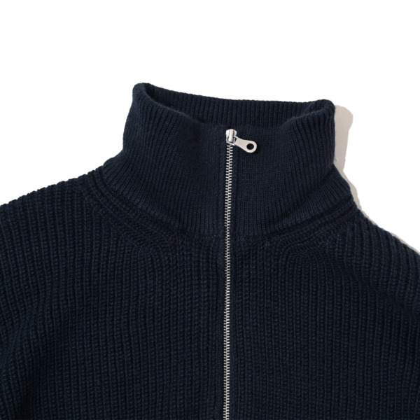 COMFORTABLE REASON /// Harf Zip Knit NAVY 03